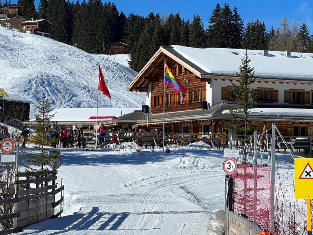Erezsaesshuette Villa Klosters Exteriör bild